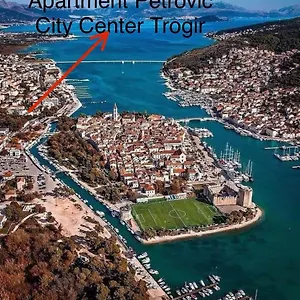 https://apartman-petrovic-city-center-trogir.splithotels.org